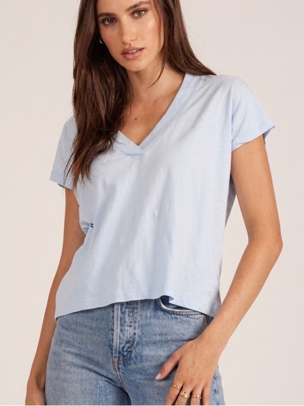 Bobi Los Angeles Cropped V neck Cotton T shirt baby blue color size Small